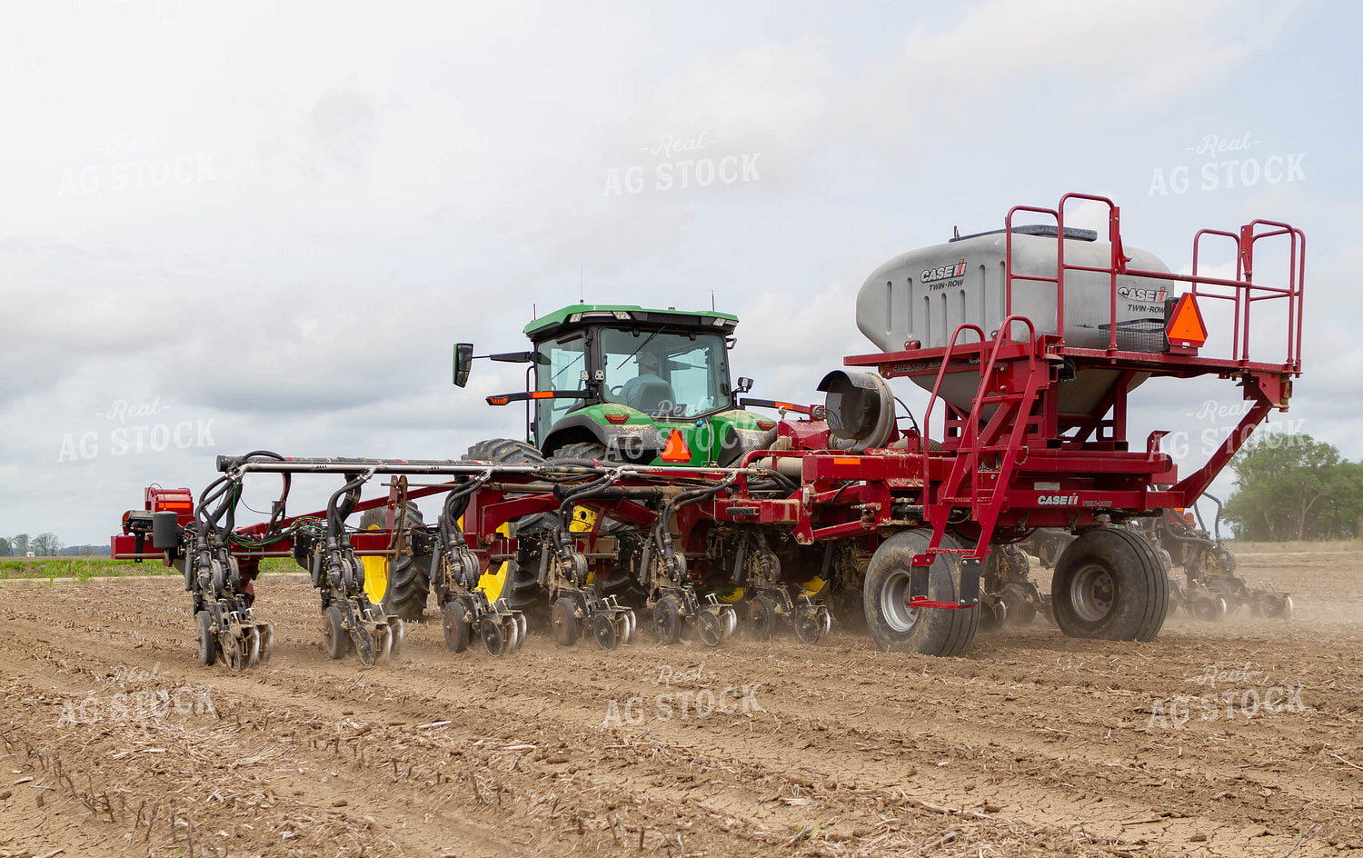 Tractor Planting Field 79263
