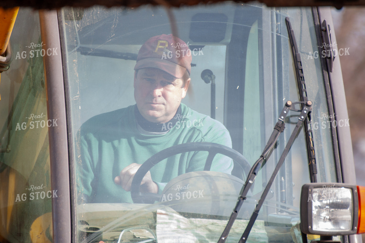 Farmer Driving Equipment 103095