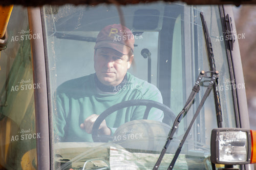 Farmer Driving Equipment 103095