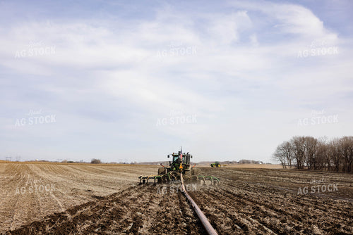 Injecting Manure 152499