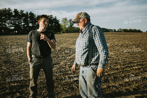 Farmers in Field 4253