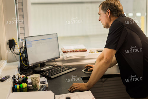 Retailer Working in Office 8062