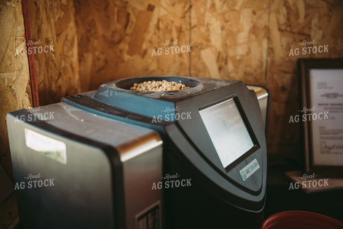 Testing Grain Sample 7052