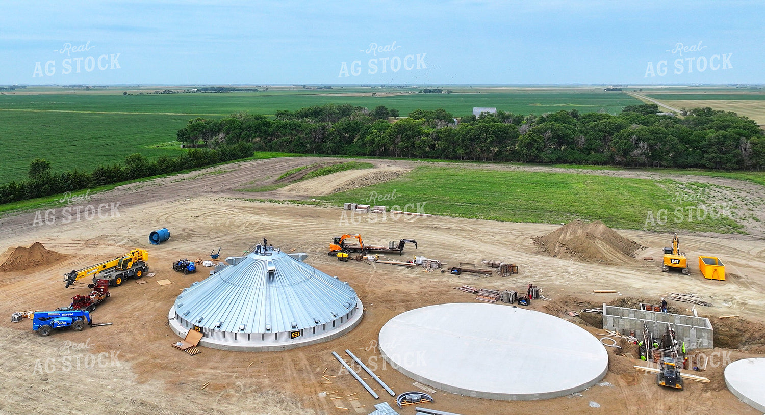Grain Bin Construction 141682