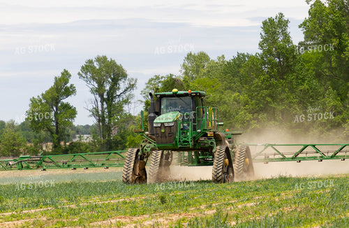 Sprayer in Field 79271