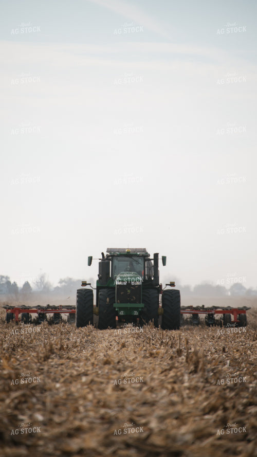 Applying Anhydrous 26135