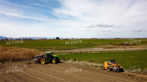 Installing Drip Irrigation 130004