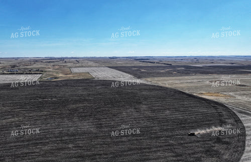 Spreading Dry Fertilizer 141247
