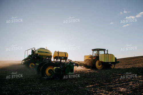 Tractor Planting Field 77259
