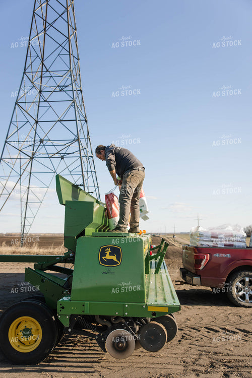 Farmer Filling Seeder 152868