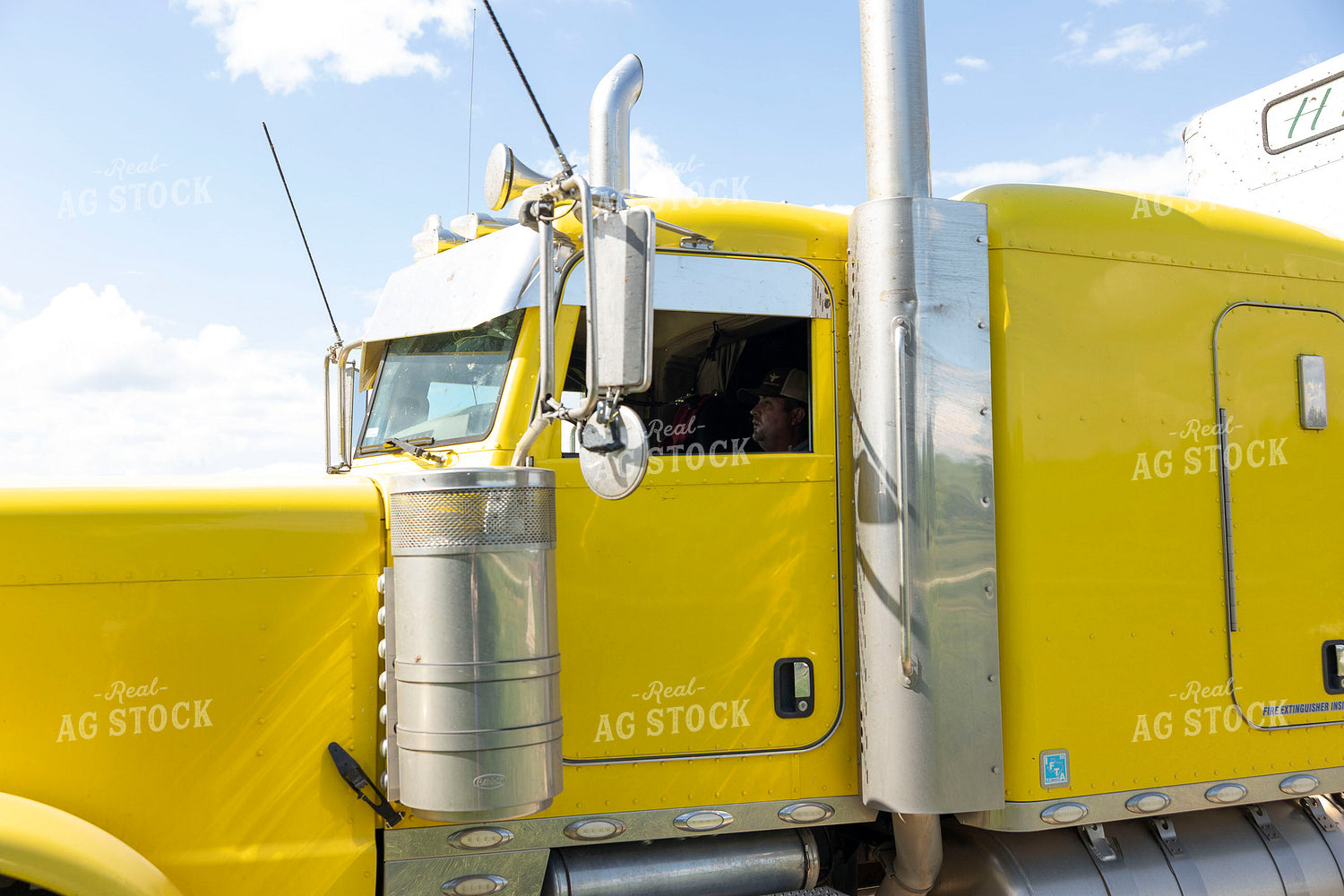 Rancher in Semi Truck 205088