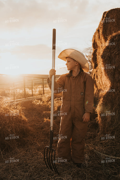 Ranch Kid Doing Chores 61227