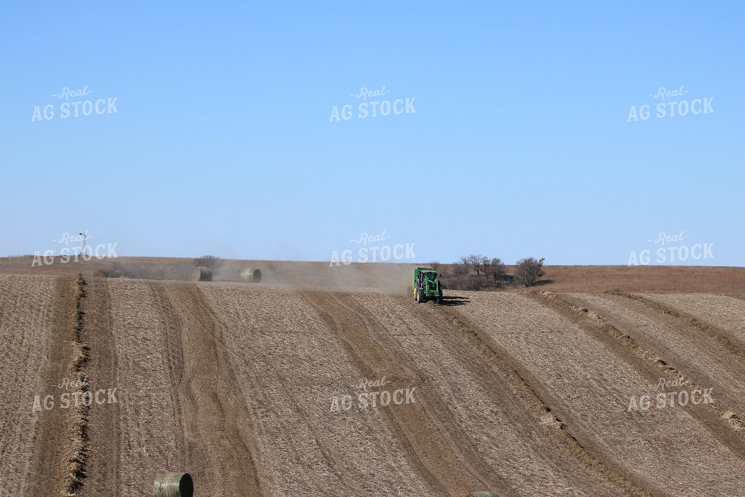 Baling Hay 82041