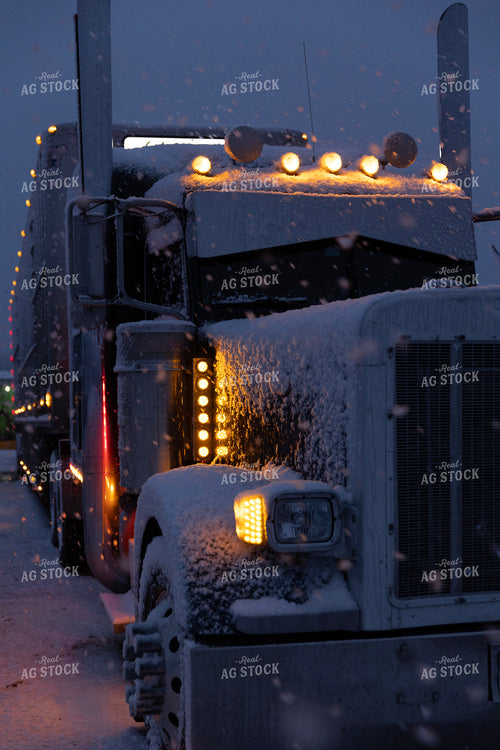 Snow Covered Semi Trailer 205063