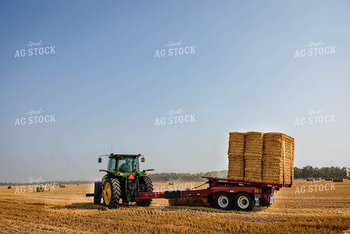 Loading Straw Bales 152333