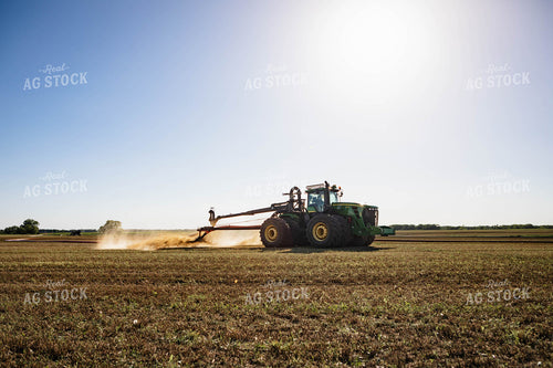Spreading Manure 152510