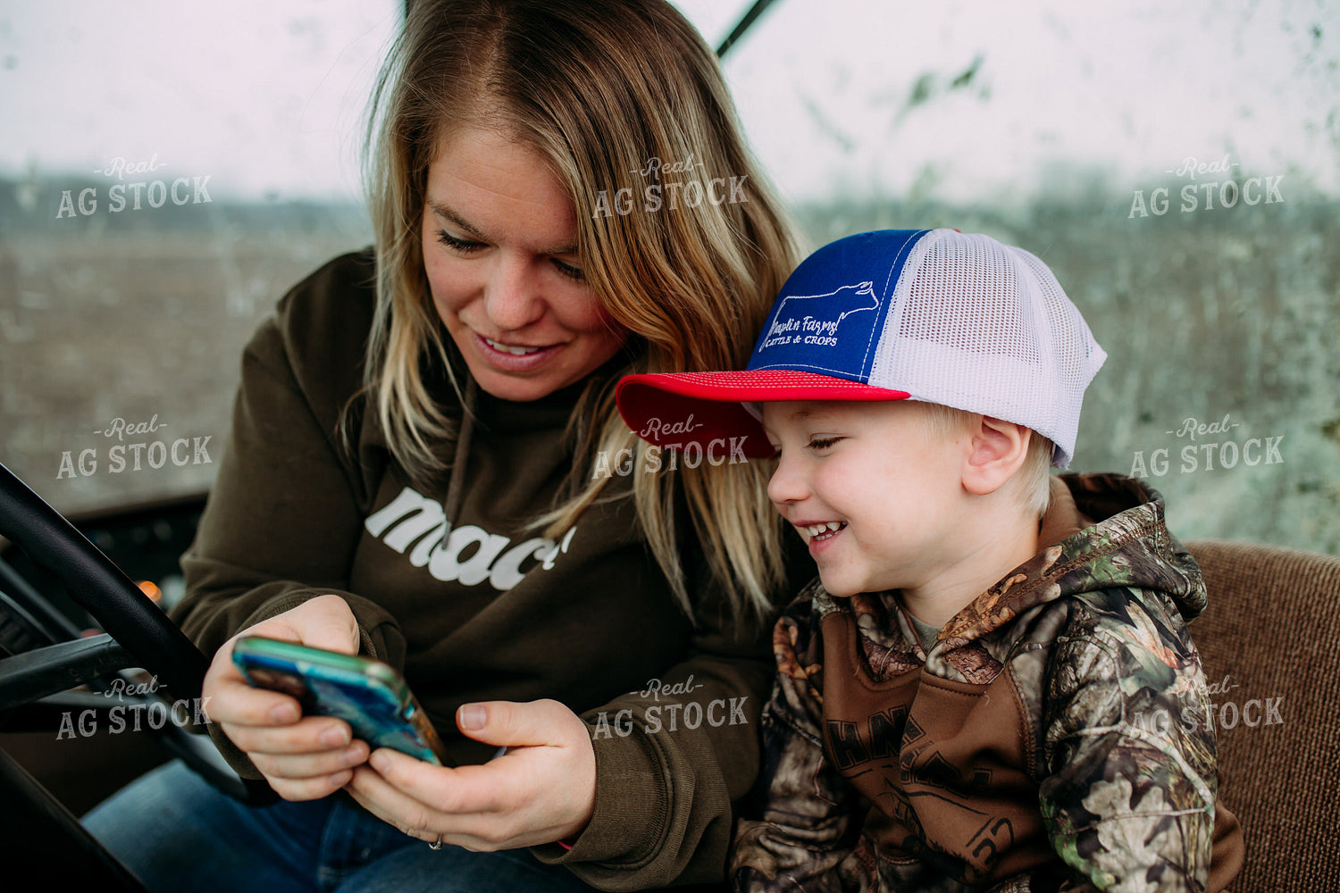 Farm Family in Tractor Cab 169067