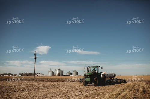 Applying Anhydrous Ammonia in Field 3604