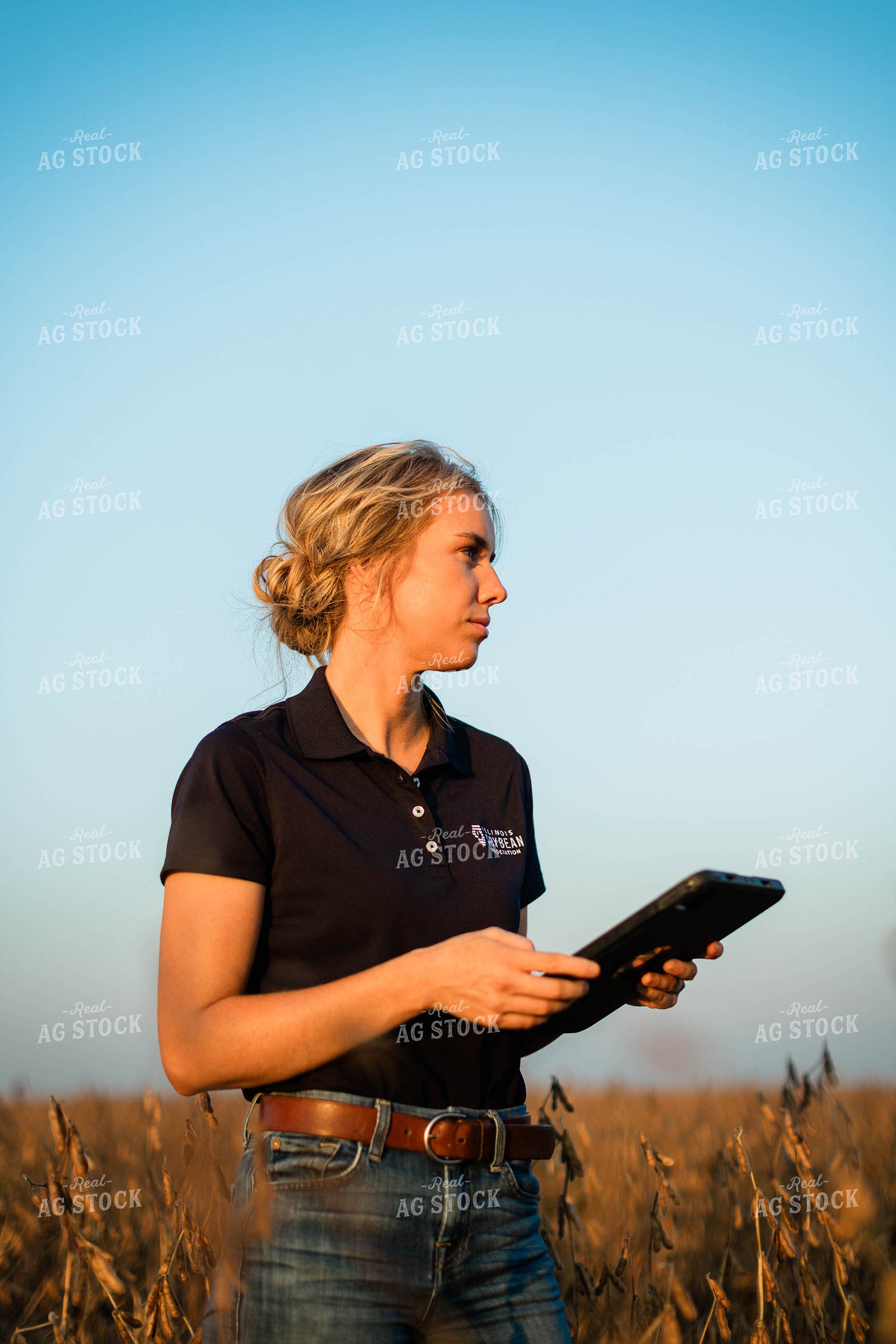 Female Agronomist on Tablet in Field 8330