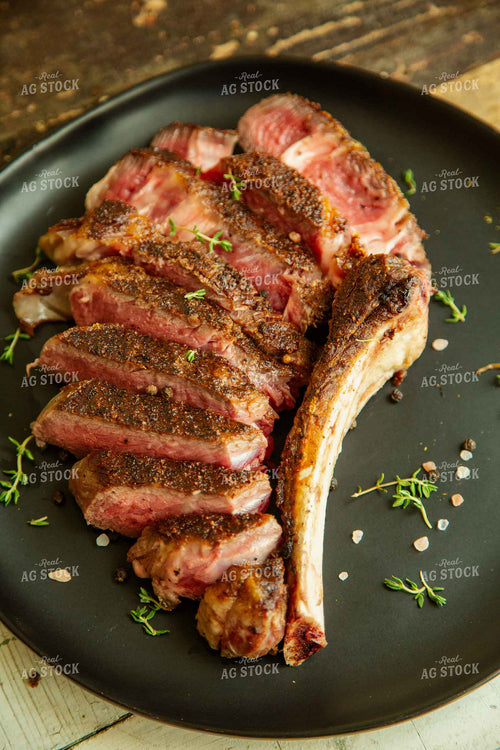 Sliced Grilled Cowboy Steak 134011
