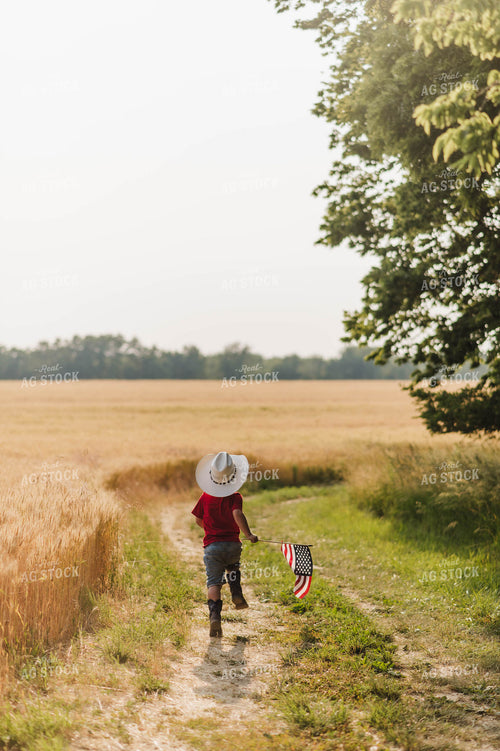 Farm Kid with American Flag 115073
