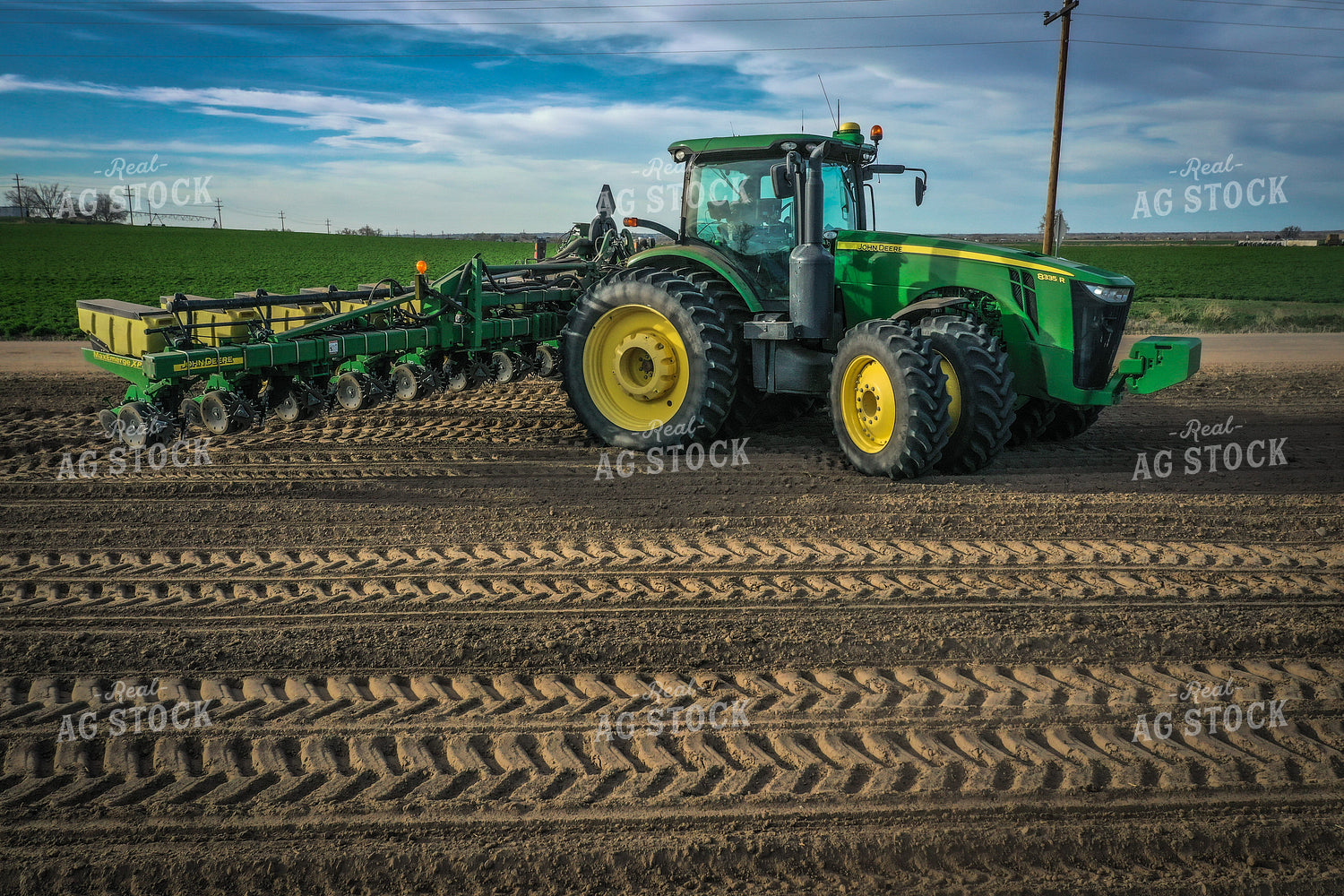 Planting on Flat Ground 56158