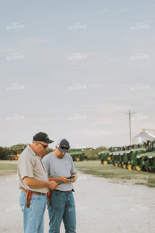 Farmers Using Phones 7770