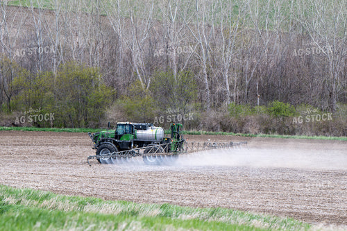 Spraying 193014
