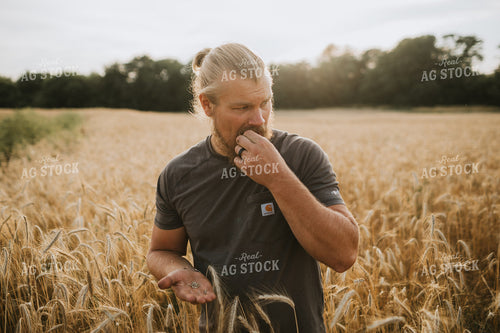 Farmer in Rye Field 5971