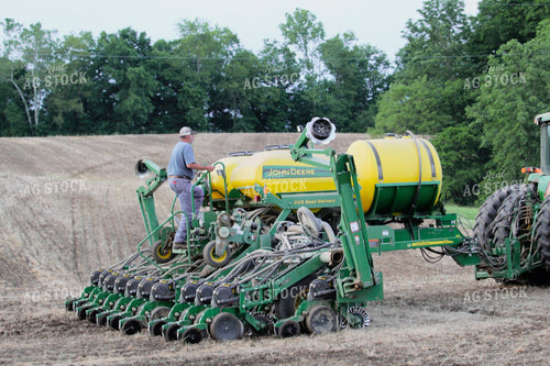 Farmer Climbing Planter 52020