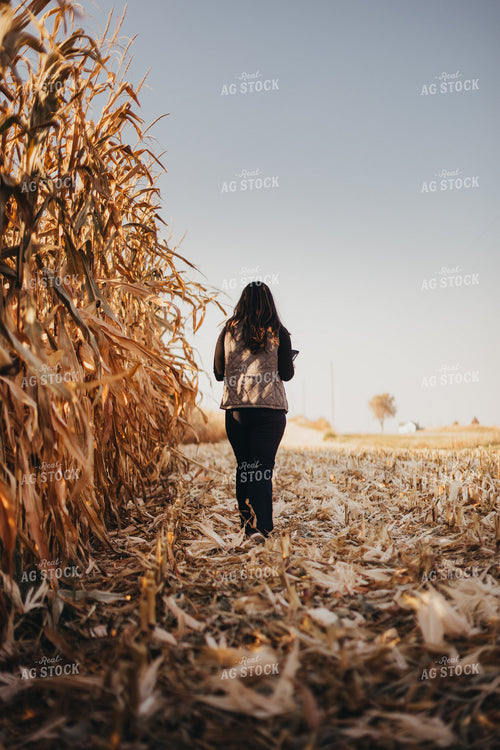 Female Appraiser Valuating Land 9447
