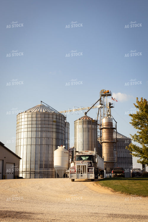 On Farm Storage 268065