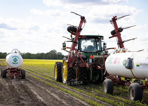 Applying Anhydrous 178123