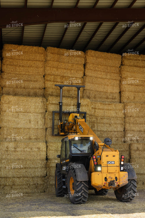 Stacking Wheat Straw Bales 152604