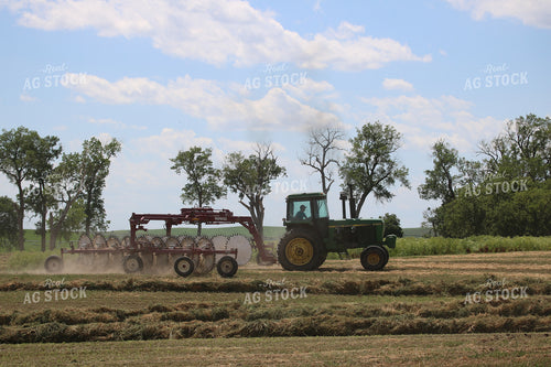 Raking Hay 82058