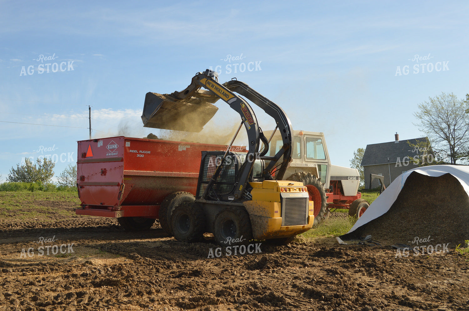 Mixing SIlage 206005