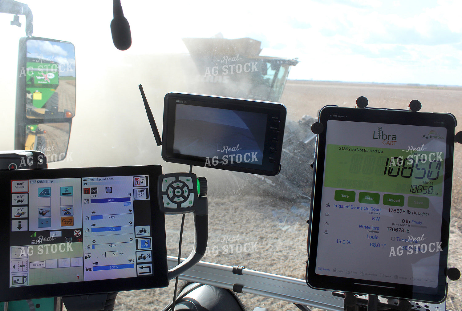 Equipment Monitor in Cab 141064