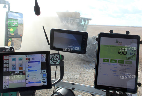 Equipment Monitor in Cab 141064