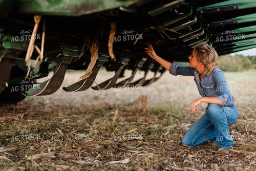 Female Farmer by Fixing Combine Head 8391