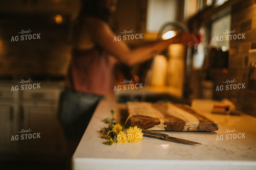 Wildflowers in Farm Kitchen 5588