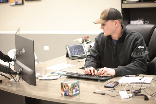 Farmer Working in Office 161111