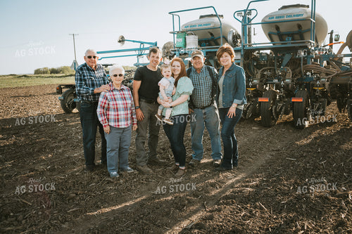 Multigenerational Farm Family with Planter 4211
