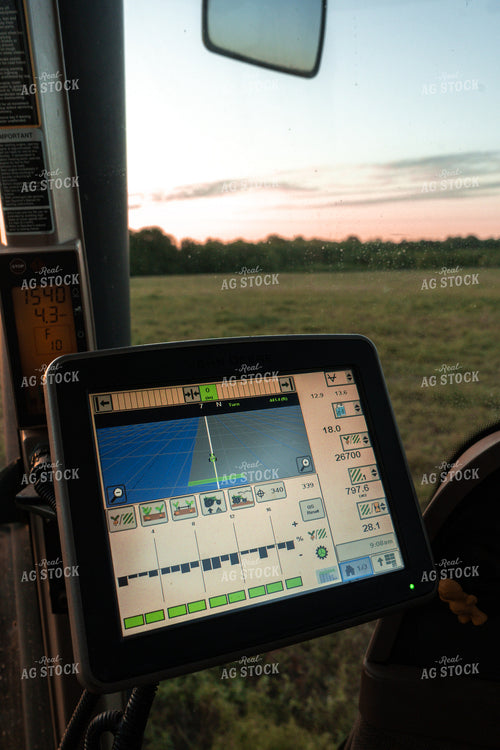 Monitor in Tractor 128023