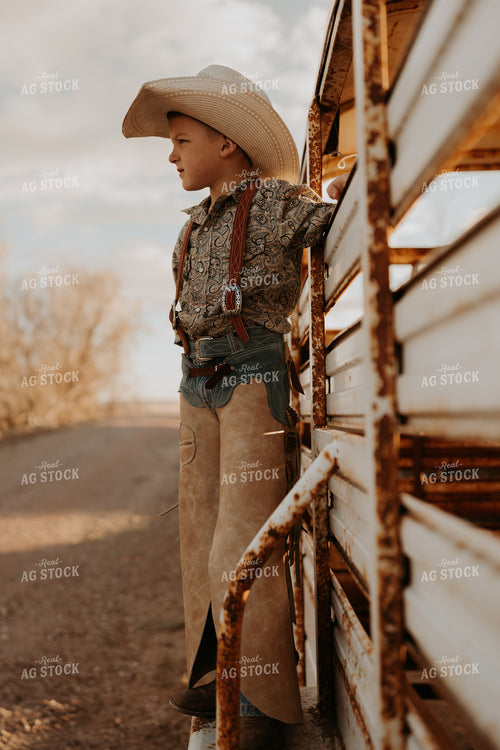 Farm Kid on Horse Trailer 61218