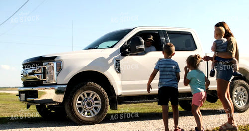 Farm Family Greeting Farmer 6504