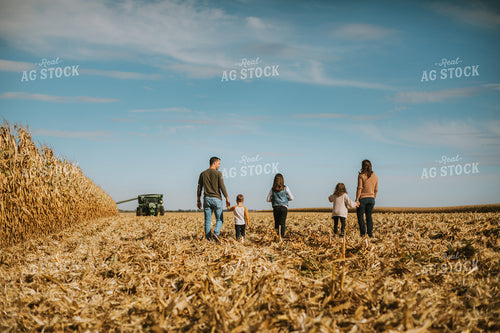 Farm Family in Field 6576