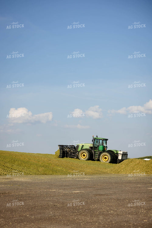 Packing Corn Silage 152955