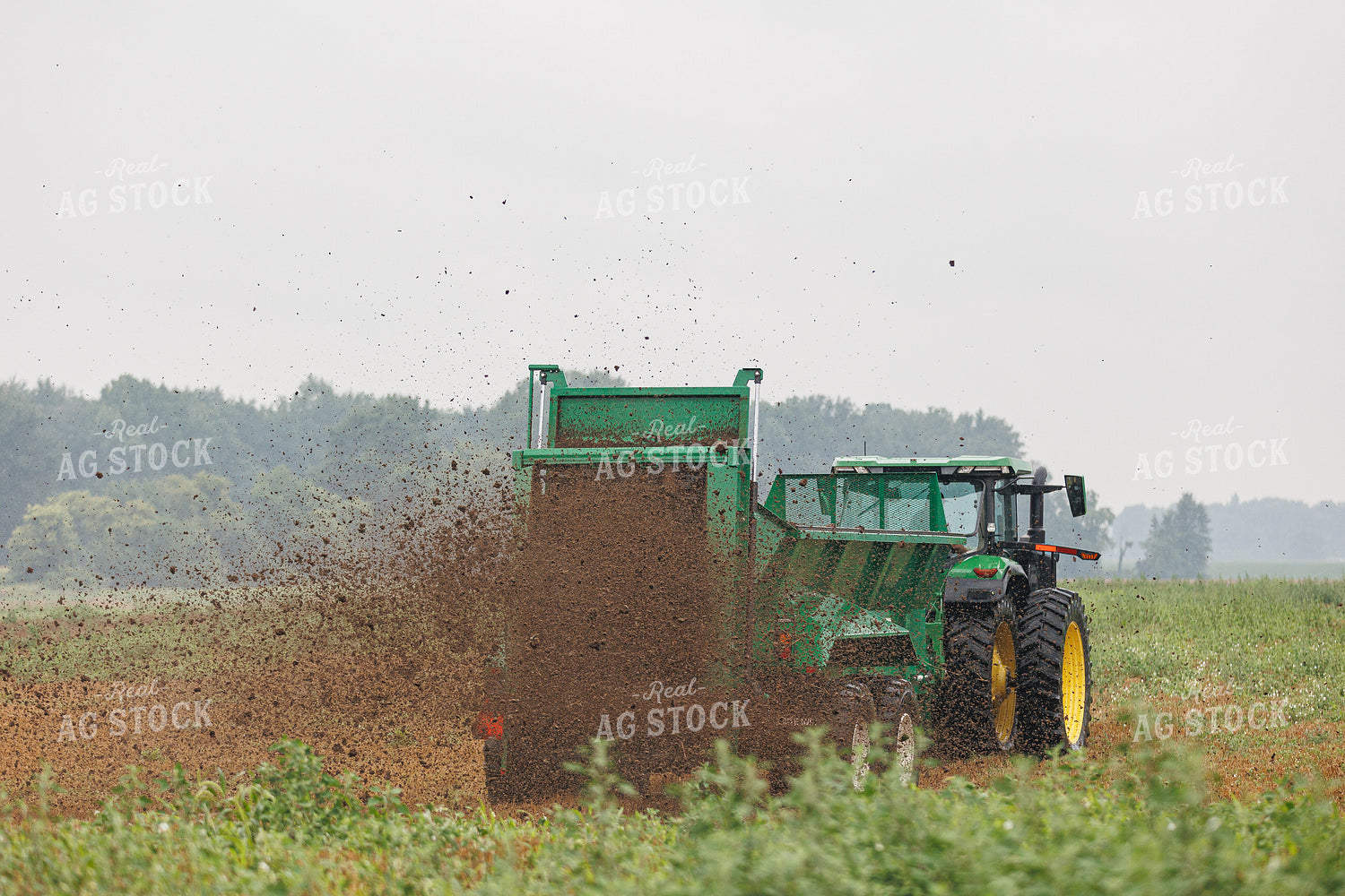 Spreading Manure 295067