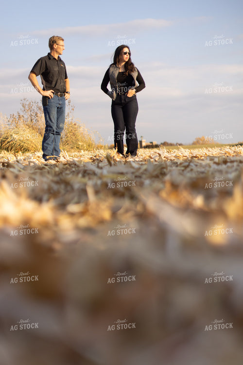 Farm Wife and Farmer in the Field 9476
