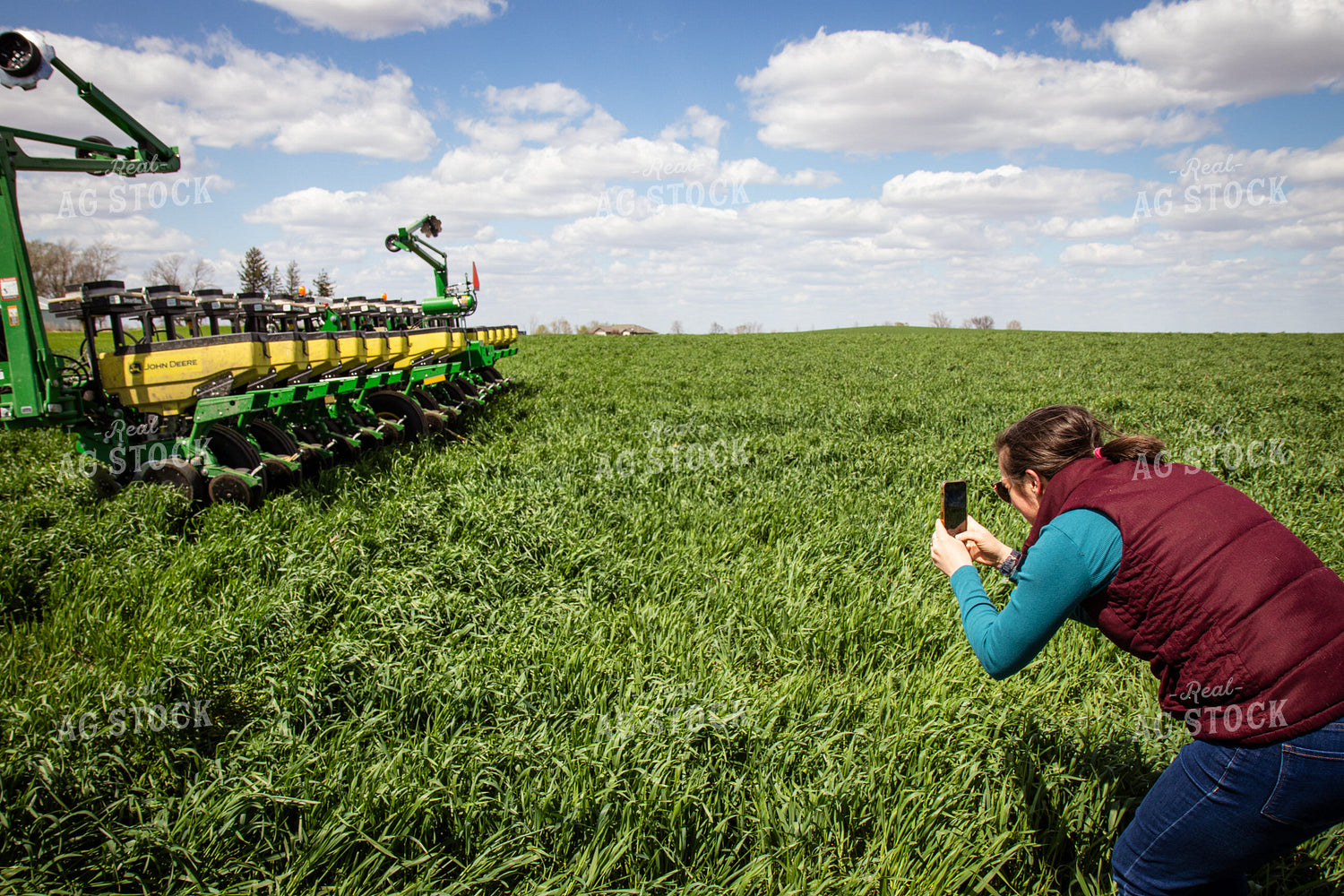 Taking Pictures of Planting into Cover Crops 67693